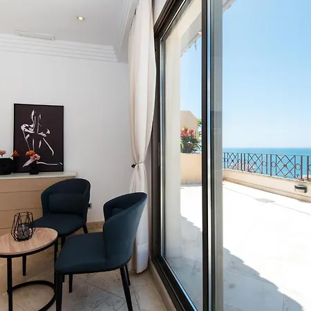 Lejlighed Ph Bellagio: Luxurious And Romantic Duplex Penthouse With Private Pool & Sea Views