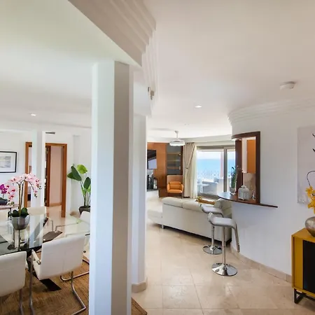 Lejlighed Ph Bellagio: Luxurious And Romantic Duplex Penthouse With Private Pool & Sea Views *