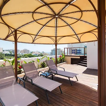 Lejlighed Ph Bellagio: Luxurious And Romantic Duplex Penthouse With Private Pool & Sea Views