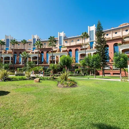 Apartment Ph Bellagio: Luxurious And Romantic Duplex Penthouse With Private Pool & Sea Views